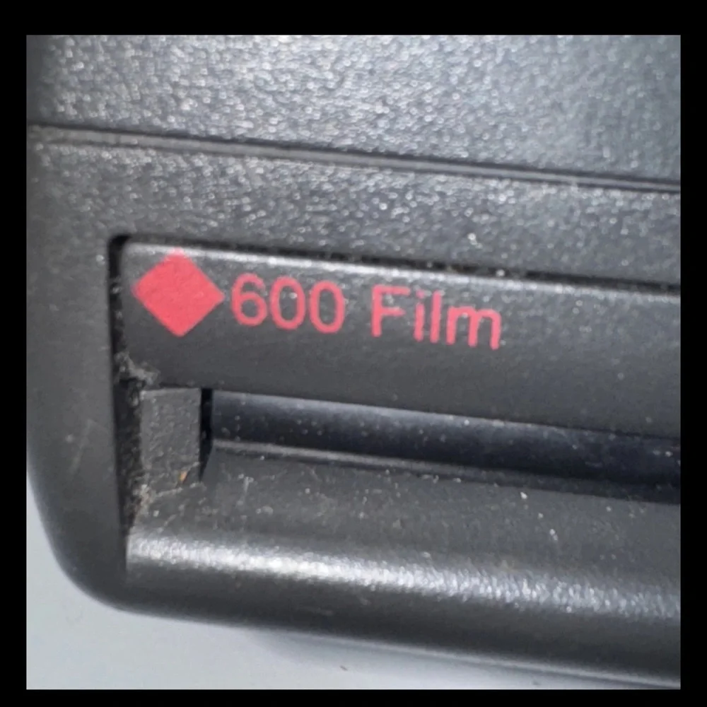 Polaroid Close up Digital Exposure Instant Camera 600 Film